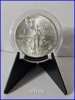1982 MEXICO 1oz SILVER FIRST YEAR LIBERTAD BRILLIANT UNCIRCULATED QUALITY