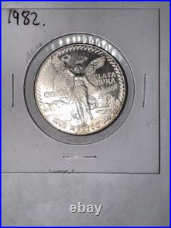 1982 Mexican Libertad 1oz. 999 Fine Silver Coin Brilliant UncirculatedBU 1styear