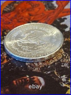 1982 Mexico 1 Onza Plata Pura Silver Libertad Coin Winged Victory 1oz. 999