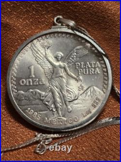 1985 Mexican Silver Libertad Necklace Vintage Mounting Angel of Independence 1985 Mexican Silver Libertad Necklace Vintage Mounting Angel of Independence