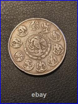 2001 Mexican Libertad 1 ozt/Onza 99.9% Silver/Plata Pura Coin-Mintage 725,000 2001 Mexican Libertad 1 ozt/Onza 99.9% Silver/Plata Pura Coin-Mintage 725,000