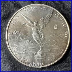 2010 Mexico 1 Onza Silver. 999 Libertad Coin