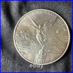 2010 Mexico 1 Onza Silver. 999 Libertad Coin