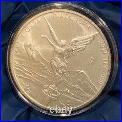 2011 1 Oz. 999 Fine Silver Coin Una Oz Libertad Plata Pura. 999