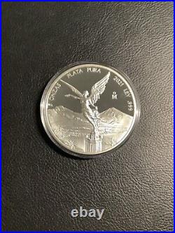 2021 5 oz Silver Mexican Libertad PROOF comes in mint Capsule