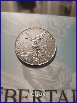BANCO CARDED 2018 Mexico Libertad Antiqued 1 oz. 999 Silver BU Coin VERY Rare