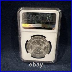 Mexico 1983 Mo, 1 Onza Silver. NGC Certified MS 65 / 1 Troy Oz. 999 With Bag Frag