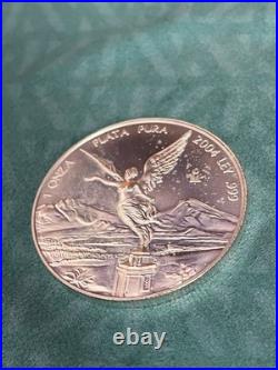 Mexico Liberty 2004, 1 Oz. 999 Fine Silver Coin, Una Oz Libertad Plata Pura. 999